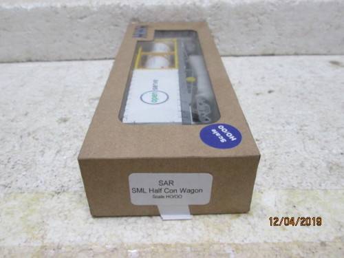 HO SCALE SAR SML CONTAINER WAGON (OPEN SERVE / SAFMARINE) BOXED - LOT 884V