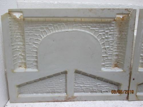 HO SCALE : VARIOUS MOULDS - LOT 993V