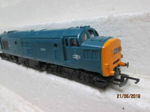 OO SCALE : HORNBY DCC BRITISH RAILWAY DIESEL LOCOMOTIVE - LOT 356W