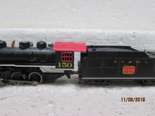 HO SCALE : BACHMANN 0-6-0 "THE DIXIE LINE" STEAM LOCOMOTIVE - LOT 480W