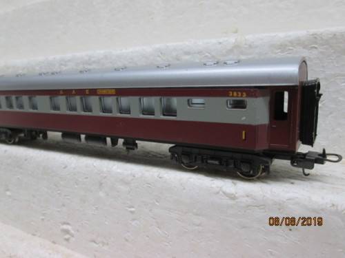 HO SCALE : LIMA SAR TRANS-KAROO FIRST CLASS COACH - LOT 207X