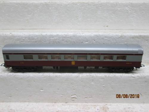 HO SCALE : LIMA SAR TRANS-KAROO DINING CAR - LOT 209X