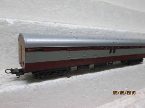 HO SCALE : LIMA SAR TRANS-KAROO BAGGAGE CAR - LOT 212X