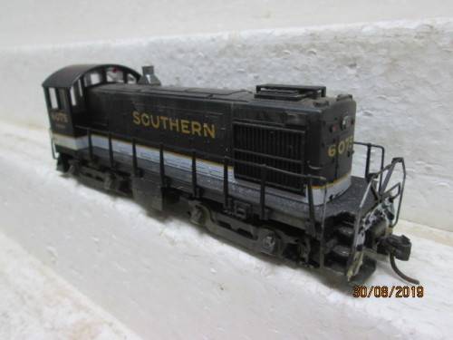 HO SCALE : ATLAS ALCO S-2 SWITCHER SOUTHERN DIESEL LOCOMOTIVE - LOT 471X