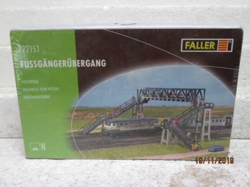 N SCALE : FALLER FOOTBRIDGE KIT (BOXED) - LOT 525Y
