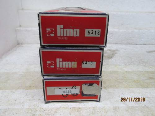 HO SCALE : LIMA GREAT WESTERN x3 COACHES (BOXED) - LOT 674Y