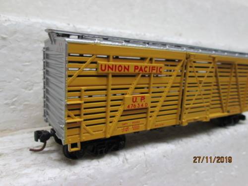 HO SCALE : ATHEARN UNION PACIFIC CATTLE CAR (BOXED) - LOT 701Y