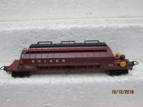 HO SCALE : LIMA SAR FCD SUGAR WAGON (BOXED) - LOT 741Y