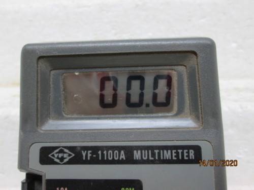 YFE YF-1100A DIGITAL MULTIMETER : - LOT 815Y