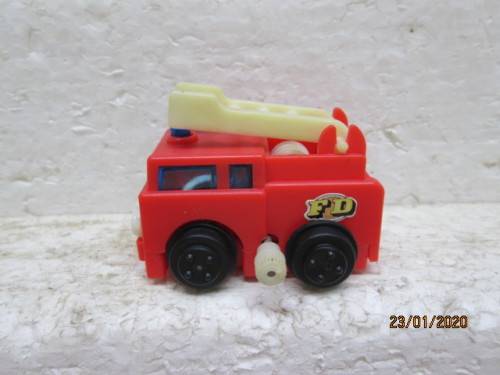 x1 WIND UP SMALL FIRE TRUCK - LOT 63z