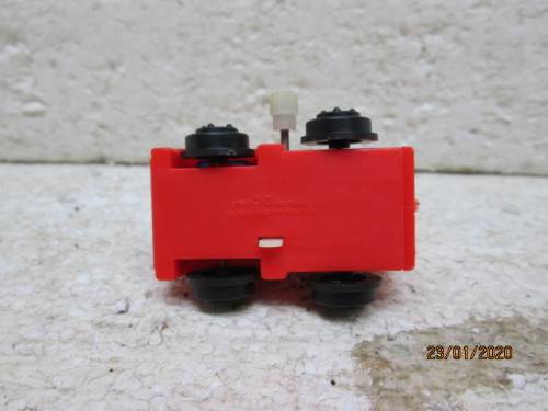 x1 WIND UP SMALL FIRE TRUCK - LOT 63z