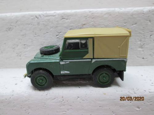 MATCHBOX DINKY : 1949 LAND ROVER (BOXED) - LOT 582z
