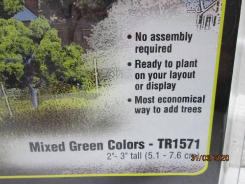 HO SCALE : WOODLAND SCENICS : x23 DECIDUOUS TREES (BOXED) - LOT 846z