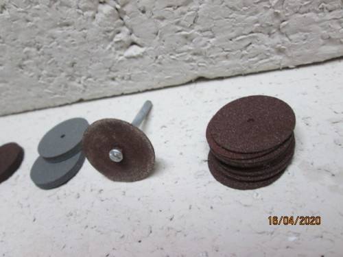 HO/OO SCALE : DREMEL ACCESSORIES - LOT 375AA