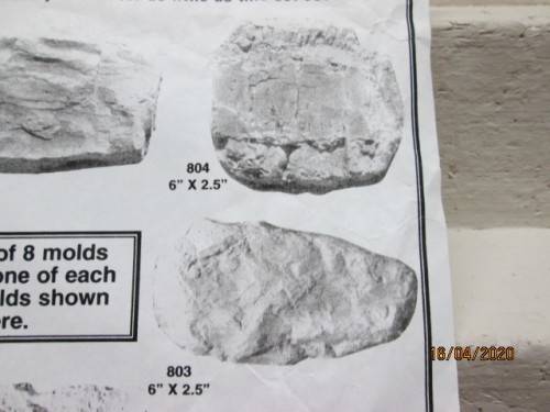 HO SCALE : COLOR-RITE: SILICON ROCK MOULDS x8 - LOT 384AA
