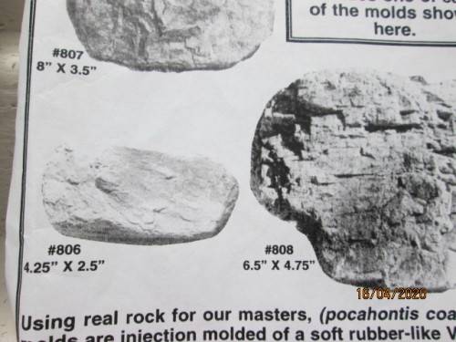 HO SCALE : COLOR-RITE: SILICON ROCK MOULDS x8 - LOT 384AA