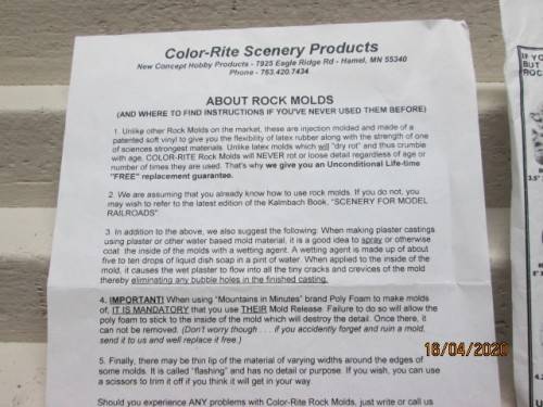 HO SCALE : COLOR-RITE: SILICON ROCK MOULDS x8 - LOT 384AA