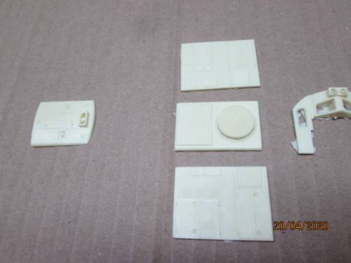 HO SCALE : SAR CLASS 33 DIESEL LOCOMOTIVE DETAIL KIT - LOT 497AA