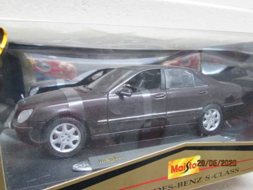 1:18 SCALE : MAISTO MERCEDES BENZ S CLASS 1998 (BOXED) - LOT 853AA