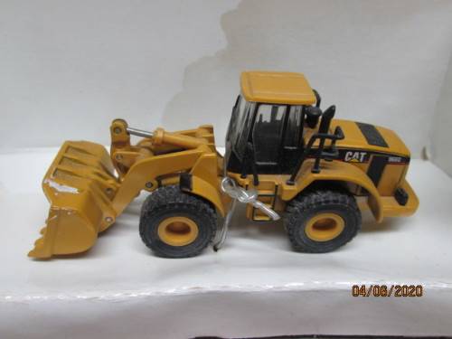 HO SCALE - NORSCOT - CAT 966G SERIES II WHEEL LOADER - BOXED - LOT 48 BB