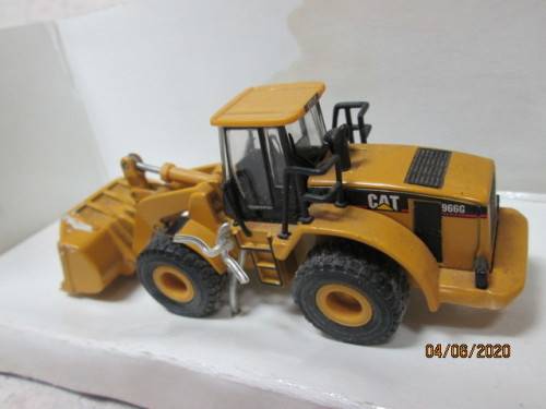 HO SCALE - NORSCOT - CAT 966G SERIES II WHEEL LOADER - BOXED - LOT 48 BB