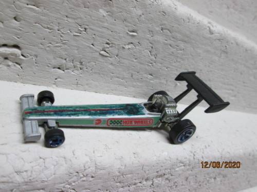 DIE CAST : HOTWHEELS DRAG RACER CAR - LOT 54BB