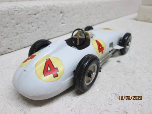 1:24 SCALE : MERIT RACING CAR - 1955 GP MERCEDES BENZ - BOXED