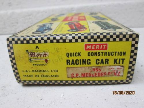 1:24 SCALE : MERIT RACING CAR - 1955 GP MERCEDES BENZ - BOXED