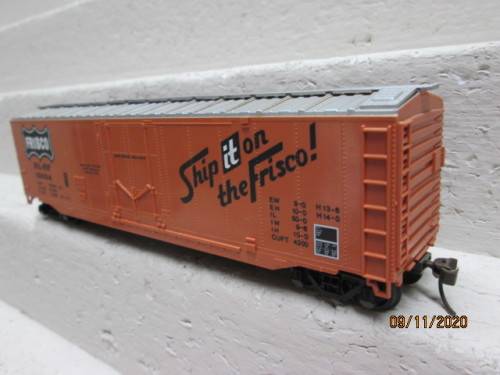 HO SCALE :  BACHMANN : FRISCO BOX CAR