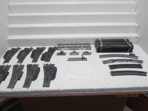 HO SCALE : LIMA TRACK : X49 PIECES