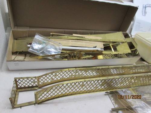 GAUGE 1 : BARRETT STEAM MODELS LTD : LATTICE DOUBLE RAIL FOOTBRIDE KIT