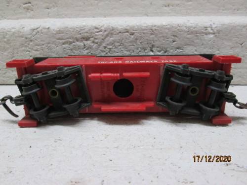 OO SCALE : TRI-ANG : CABOOSE (MADE IS SOUTH AFRICA)