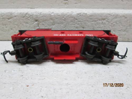 OO SCALE : TRI-ANG : CABOOSE (MADE IS SOUTH AFRICA)