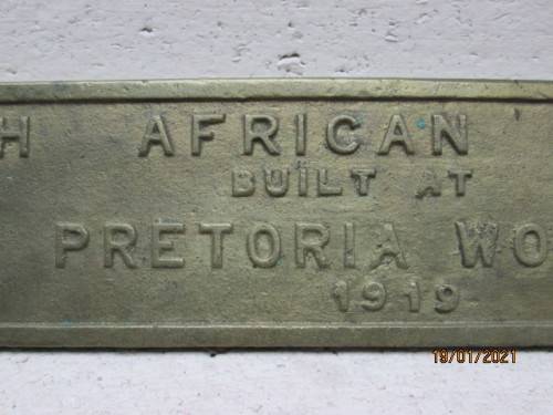 SOUTH AFRICAN RAILWAY - COACH PLATE - 1919 - BUILT IN PRETORIA