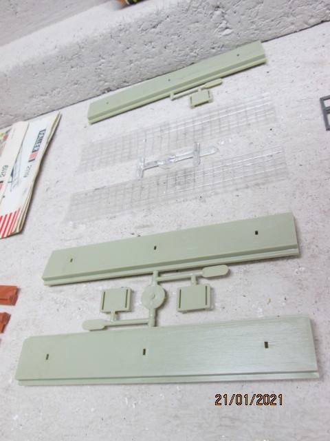 N SCALE : FALLER : PLATFORM KIT - BOXED