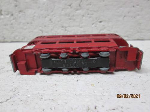 MATCHBOX LESNEY : NO.3 - TRAM BUS