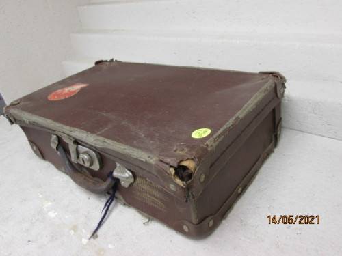 OLD ANTIQUE SCHOOL SUITCASE