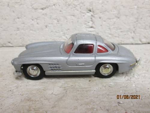 1:43 SCALE : DEL PRADO : 1955 MERCEDES BENZ 300 SL
