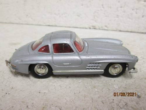 1:43 SCALE : DEL PRADO : 1955 MERCEDES BENZ 300 SL