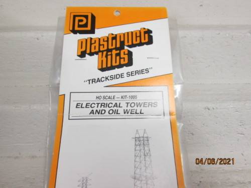 HO SCALE : PLASTRUCT KITS : ELECTRICAL TOWERS AND OIL WELL - KIT