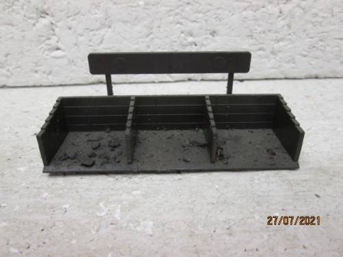 HO / OO SCALE : PECO : 3 COAL BUNKER