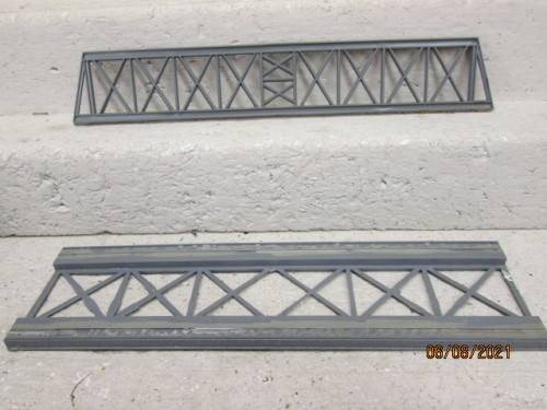 HO SCALE : BRIDGE BITS AND PIECES