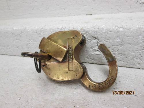 SOUTH AFRICAN RAILWAYS : CHUBB BRASS LOCK - 1974