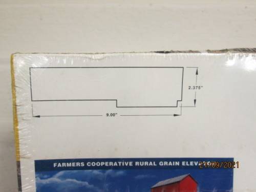 N SCALE : WALTHERS SUNRISE FEED MILL BUILDING KIT - BOXED