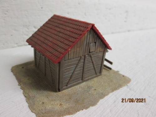 HO SCALE : SMALL WOODEN SHED