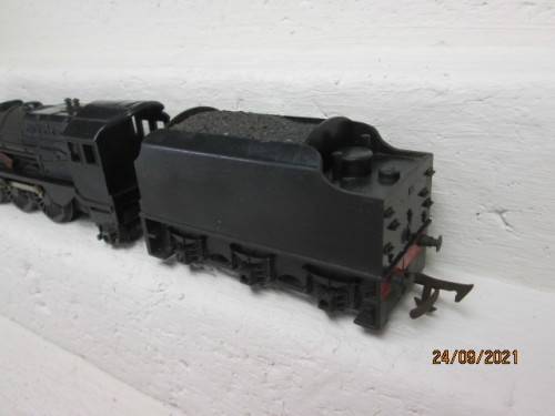 OO SCALE : TRIANG : 4-6-2 STEAM LOCOMOTIVE