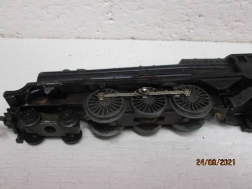 OO SCALE : TRIANG : 4-6-2 STEAM LOCOMOTIVE