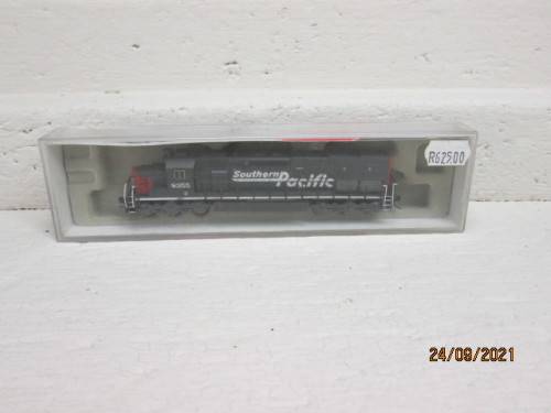 N SCALE : INTERMOUNTAIN SD40T-2 DIESEL LOCOMOTIVE - BOXED