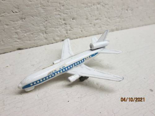 DIECAST : AEROPLANE : PAN AM DC 10