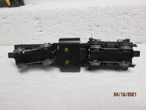 HO SCALE : ATHEARN : SW 1500 SANTE FE DIESEL LOCOMOTIVE
